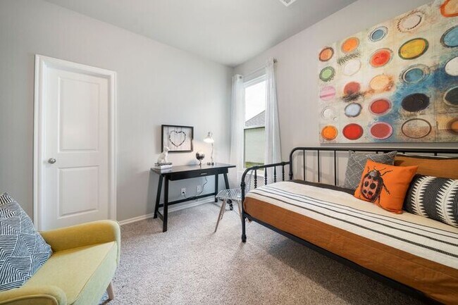 Building Photo - Stunning 3BR + Study in Prime Owasso/Colli...