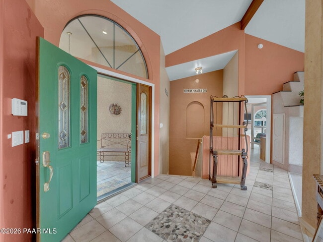 Building Photo - 3160 Rainbow Ridge Dr