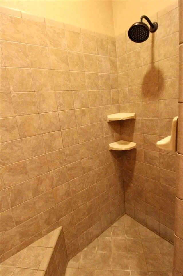 Building Photo - 11242 S Sally Dr