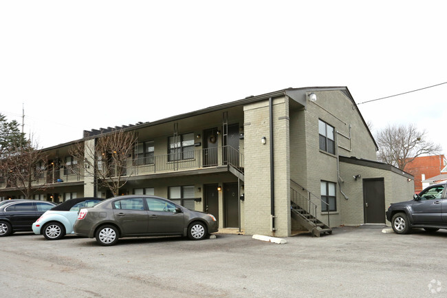 Building Photo - Flats On Frankfort