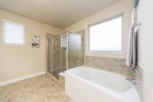 Building Photo - 6602 Sterling Shores Ln