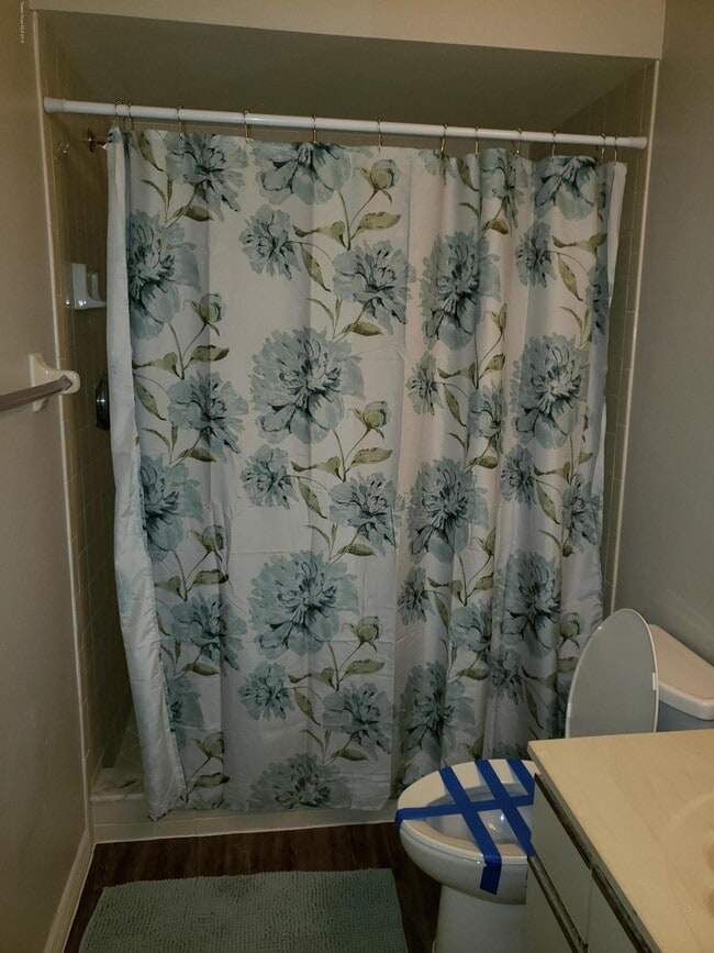 Building Photo - 139 McNeela Dr