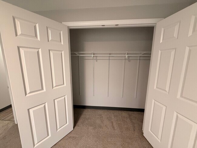 Building Photo - 29 Capron Rd