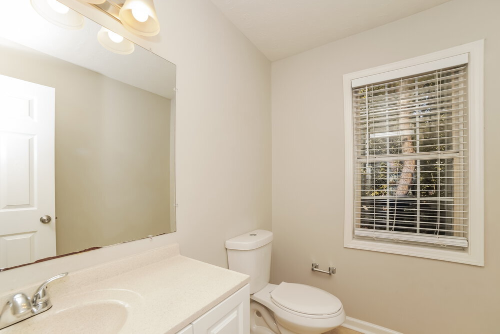 Building Photo - 2446 Letha Ln