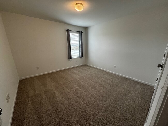 Building Photo - 197 Shay Crossing Rd