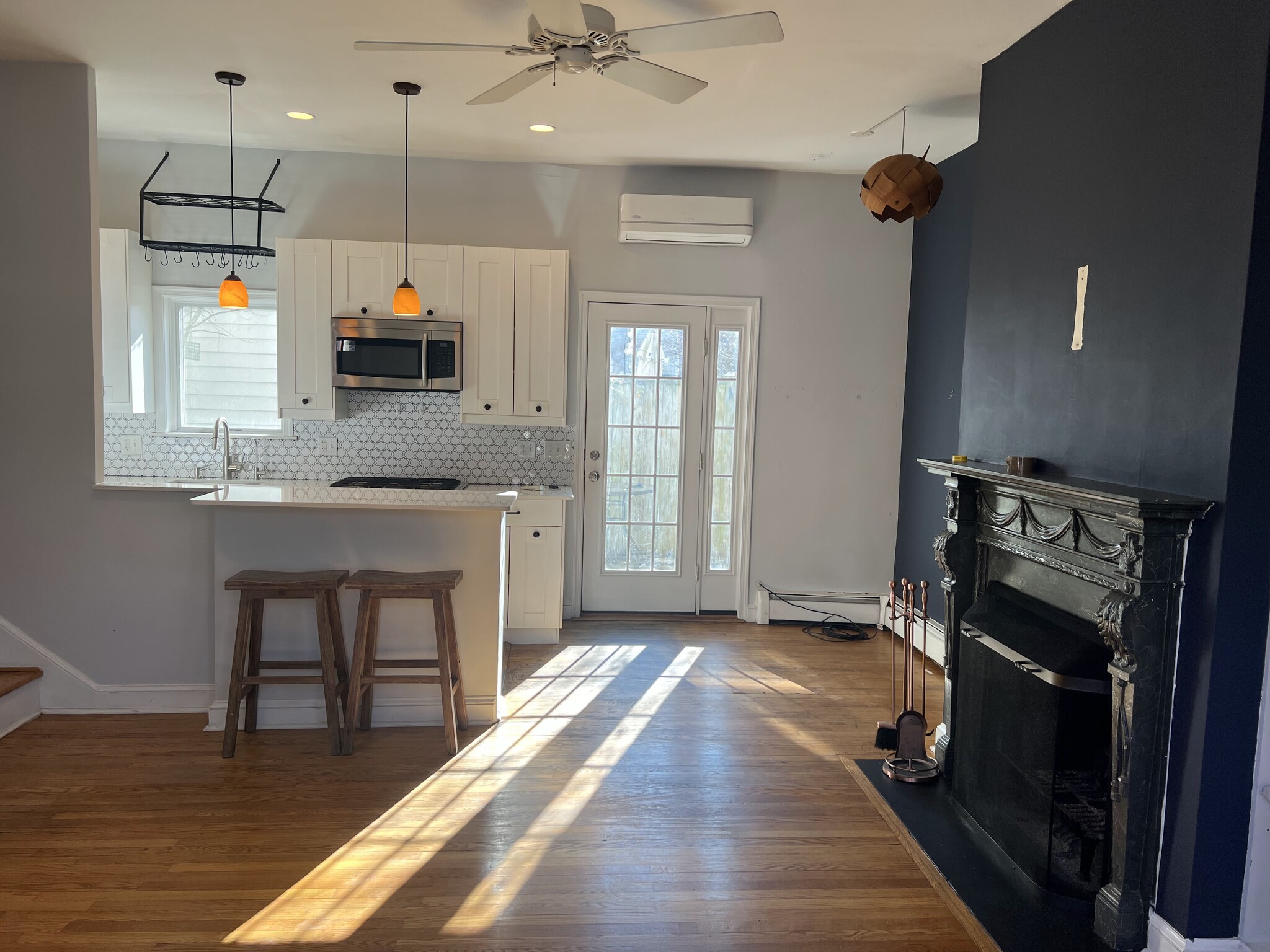 wood burning fireplace - 419 A St NE