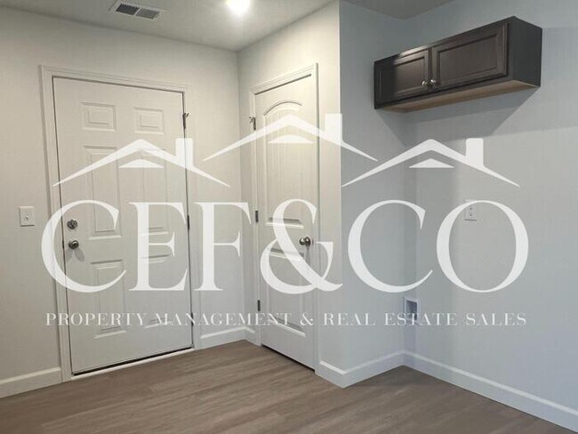 Building Photo - Stunning New 3-Bedroom, 2-Bath Home in Spa...