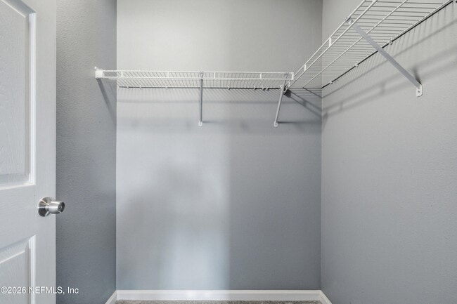 Building Photo - 6925 Ortega Woods Dr