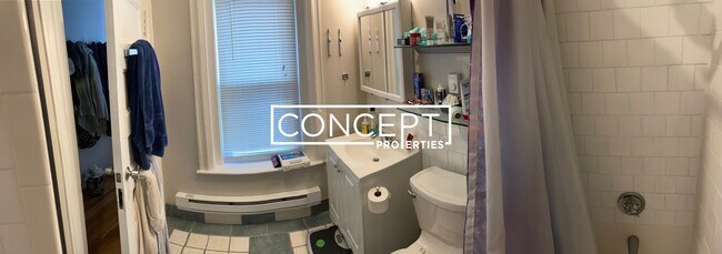 Building Photo - 900 Mass Ave. Unit 8CP