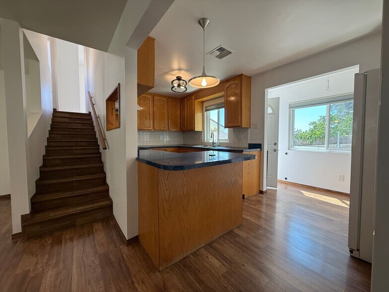 Building Photo - Charming Highland Park Retreat | Spacious 3BD/3BA on a Cul-de-Sac