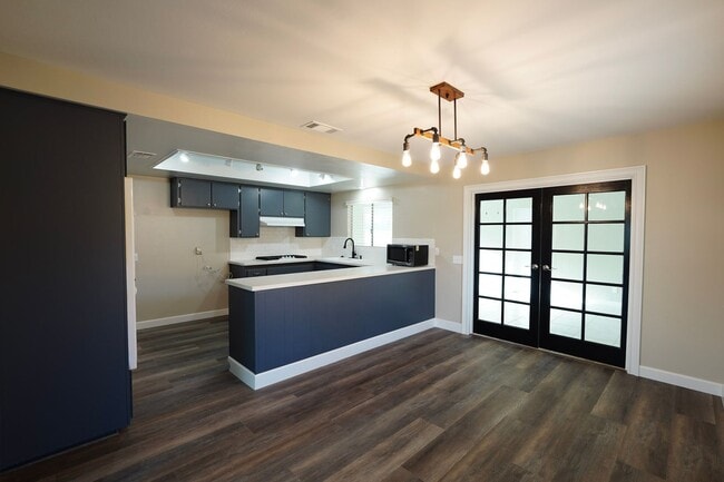 Building Photo - Beautiful Yucaipa Home with Private Garage