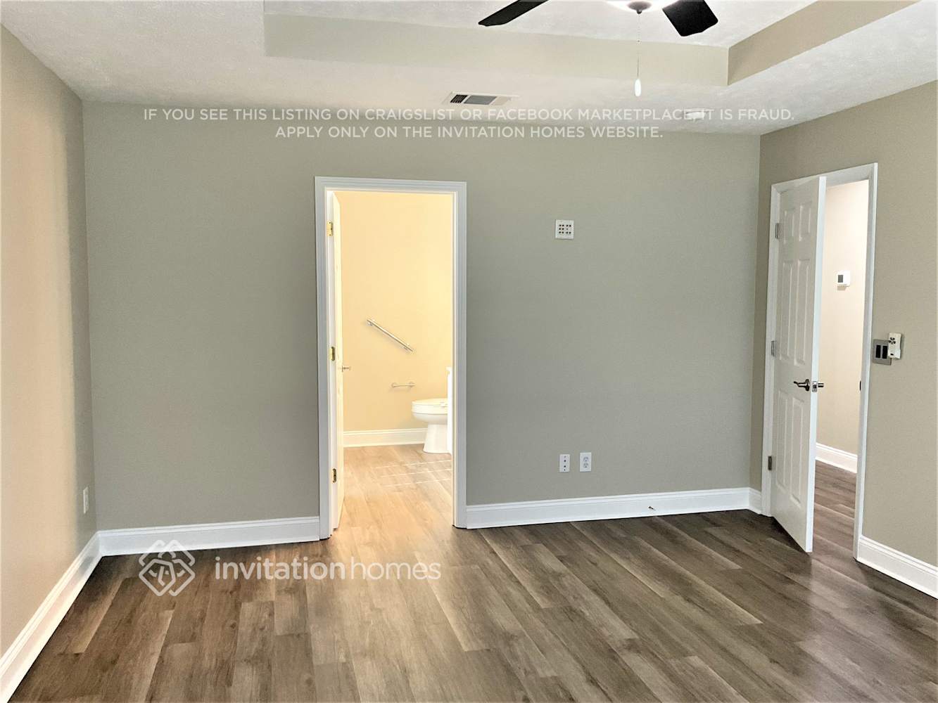 Building Photo - 5439 Middlebury Dr