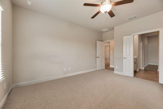 Building Photo - 605 Willet Dr
