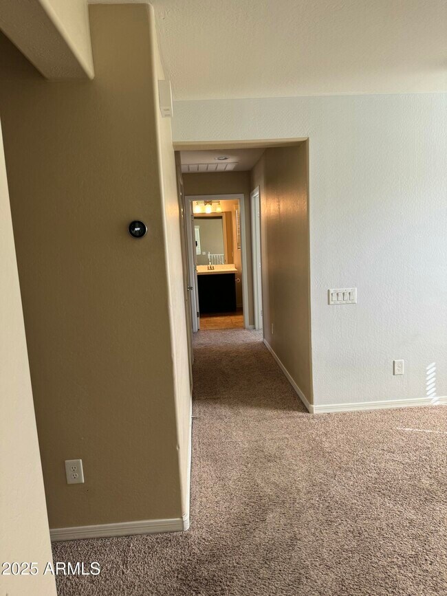 Building Photo - 11009 E Sutter Ave