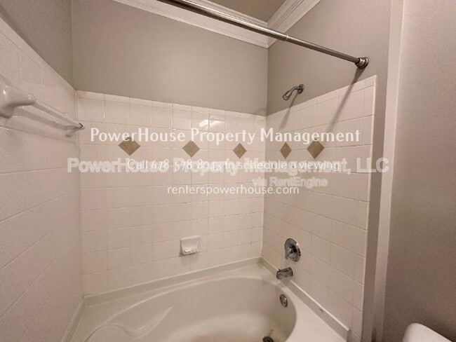 Building Photo - 1850 Cotillion Dr