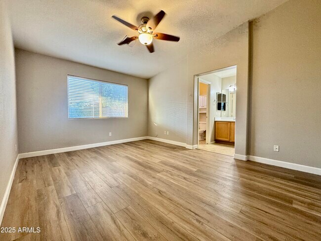 Building Photo - 9349 W Runion Dr