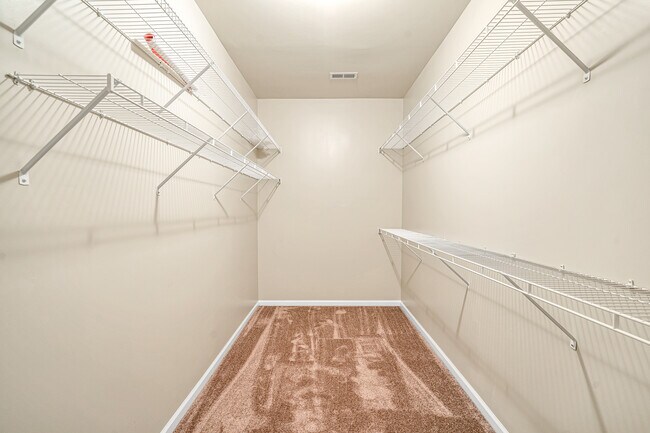 Building Photo - 310 Cedar Island Trail