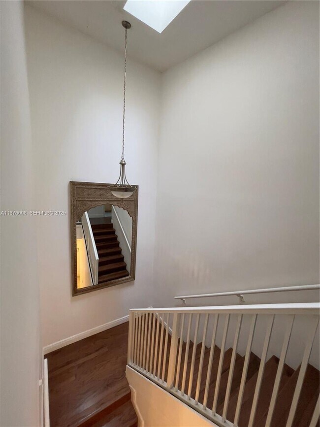 Building Photo - 3470 NW 17th Terrace