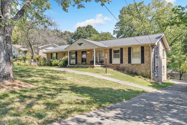 Building Photo - 509 Mathes Ct