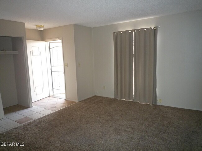 Building Photo - 11128 Wharf Cove Dr