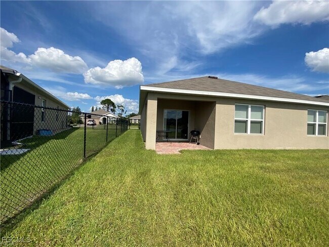 Building Photo - 10531 Canal Brook Ln