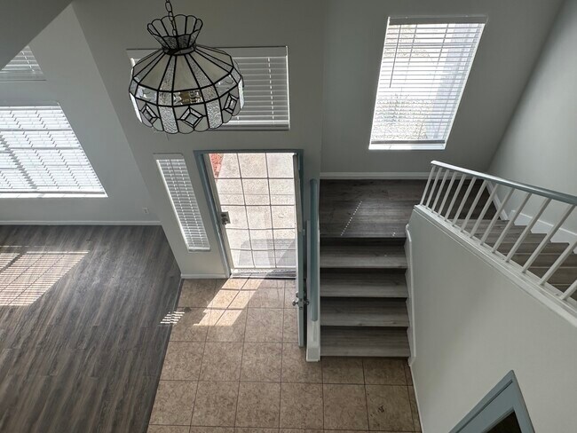 Building Photo - 14734 Santa Fe Trl