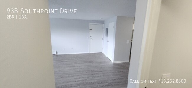 Building Photo - 93 Southpoint Dr