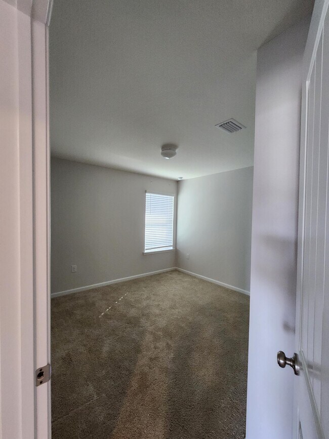 Building Photo - 7196 Hatteras Blvd