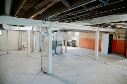 Building Photo - 2887 Mary St