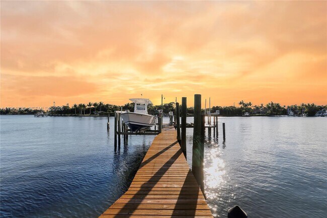 Building Photo - 19655 N Riverside Dr