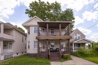 Building Photo - 1545 Coutant Ave