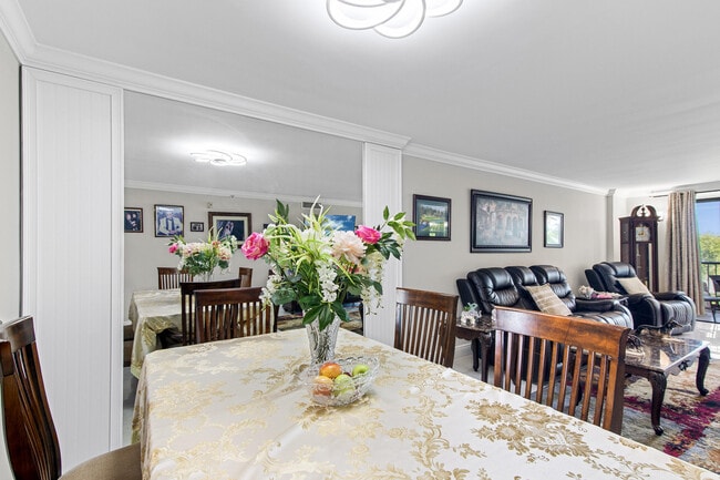 Building Photo - 15355 Lakes of Delray Blvd