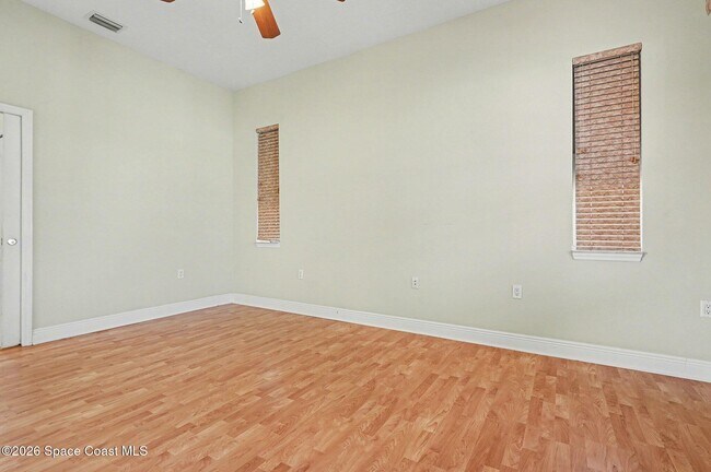 Building Photo - 1619 Amador Ave NW