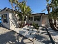 Building Photo - 231 E Madeira Ave