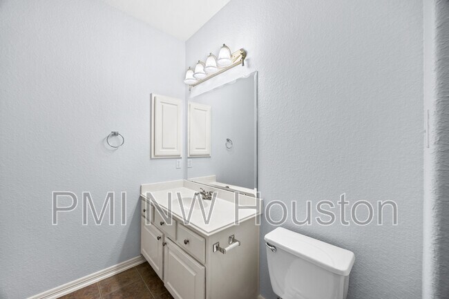 Building Photo - 10311 Pitcataway Dr