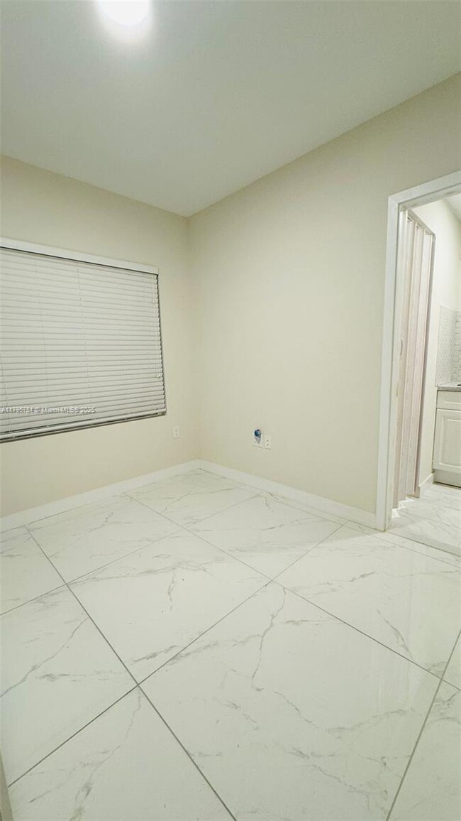 Building Photo - 25657 SW 144th Ave