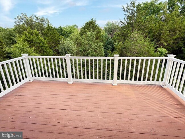 Building Photo - 8267 Heritage Crossing Ct