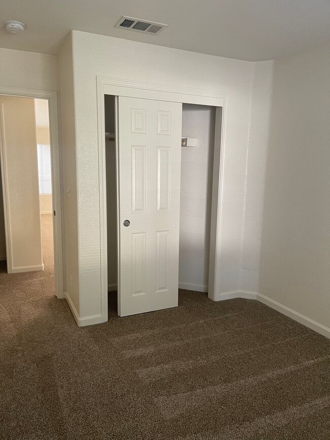 Building Photo - Available Now!! 3-Bedroom, 2-Bathroom Home...