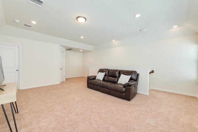 Building Photo - 1232 Texas Ash Ln