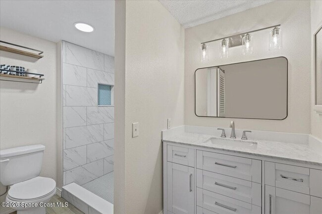 Building Photo - 1145 N Shannon Ave