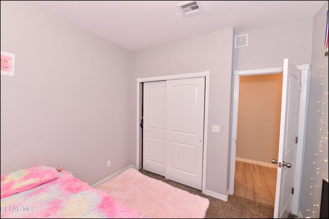 Building Photo - 14512 Charles Foster Ave