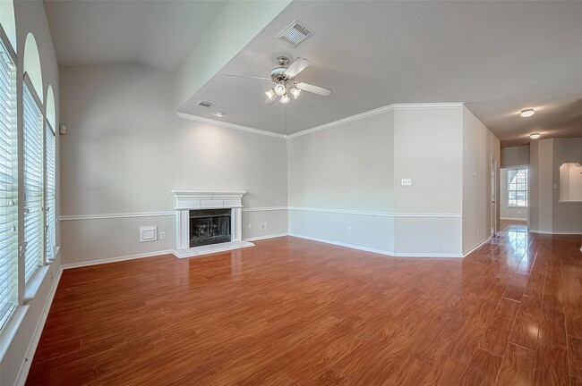 Building Photo - 2907 Little Branch Ct