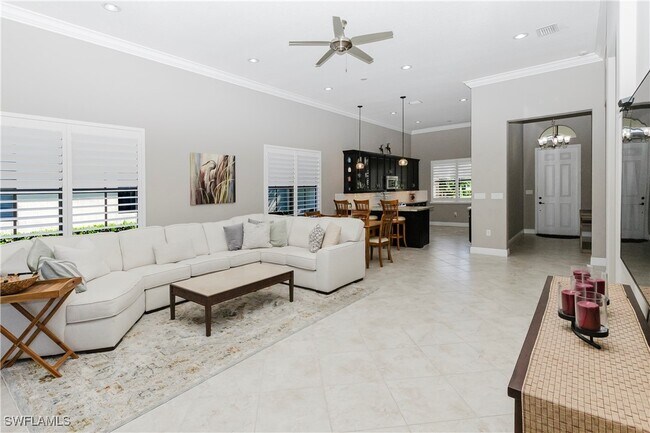 Building Photo - 5265 Messina St