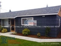 Building Photo - 5021 NE 17th Ave