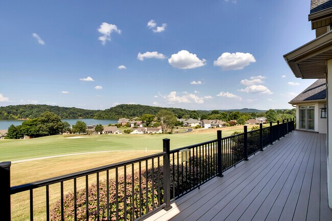 Building Photo - 209 Tooweka Trce