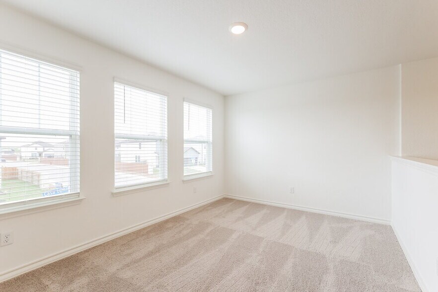 Building Photo - 1194 Casa Luminar