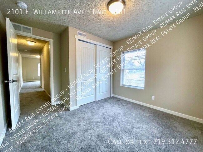 Building Photo - 2101 E Willamette Ave