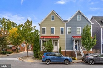 Building Photo - 620 N Bentz St