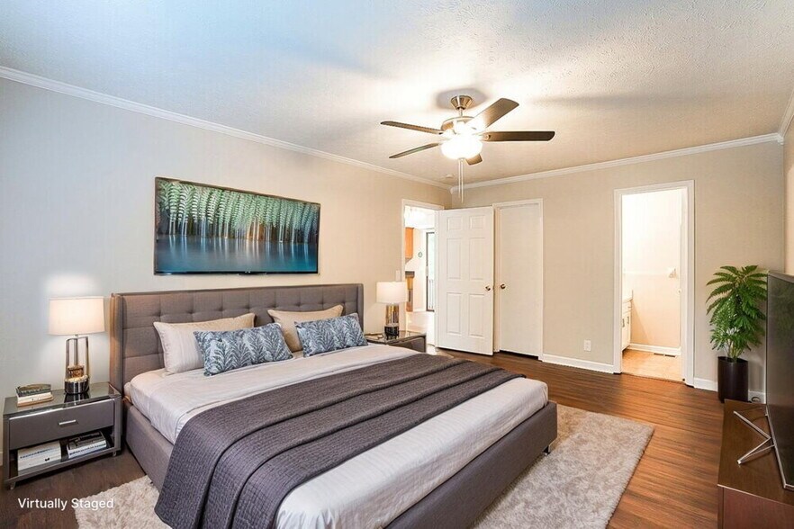 Building Photo - 3500 Roundwood Forest Dr