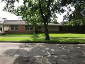 Building Photo - 3205 Westridge St